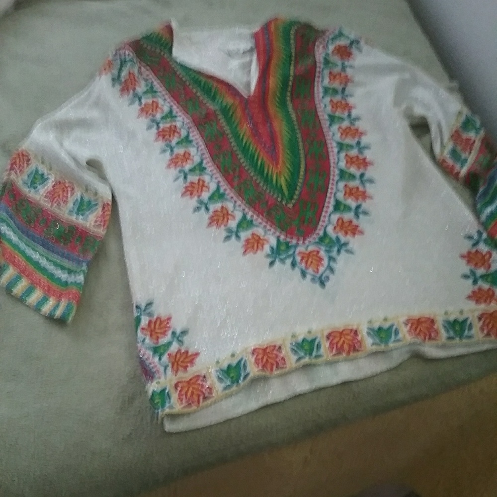 Super cool dashiki vintage shirt!